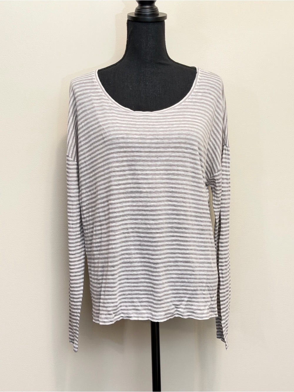 Eileen Fisher 100% Linen Striped Gray White Long-Sleeve Top Womens XS‎ Oversized